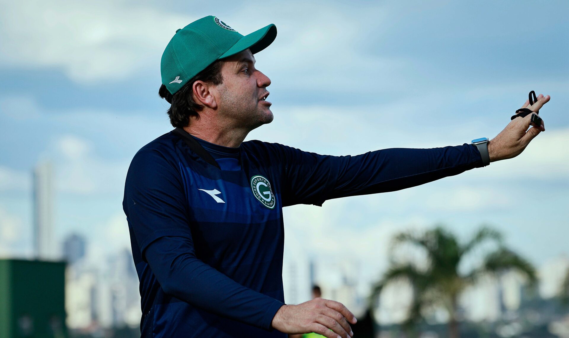 Mercado da Bola: Daniel Paulista, do Goiás, Entra no Radar de Clube da Série A