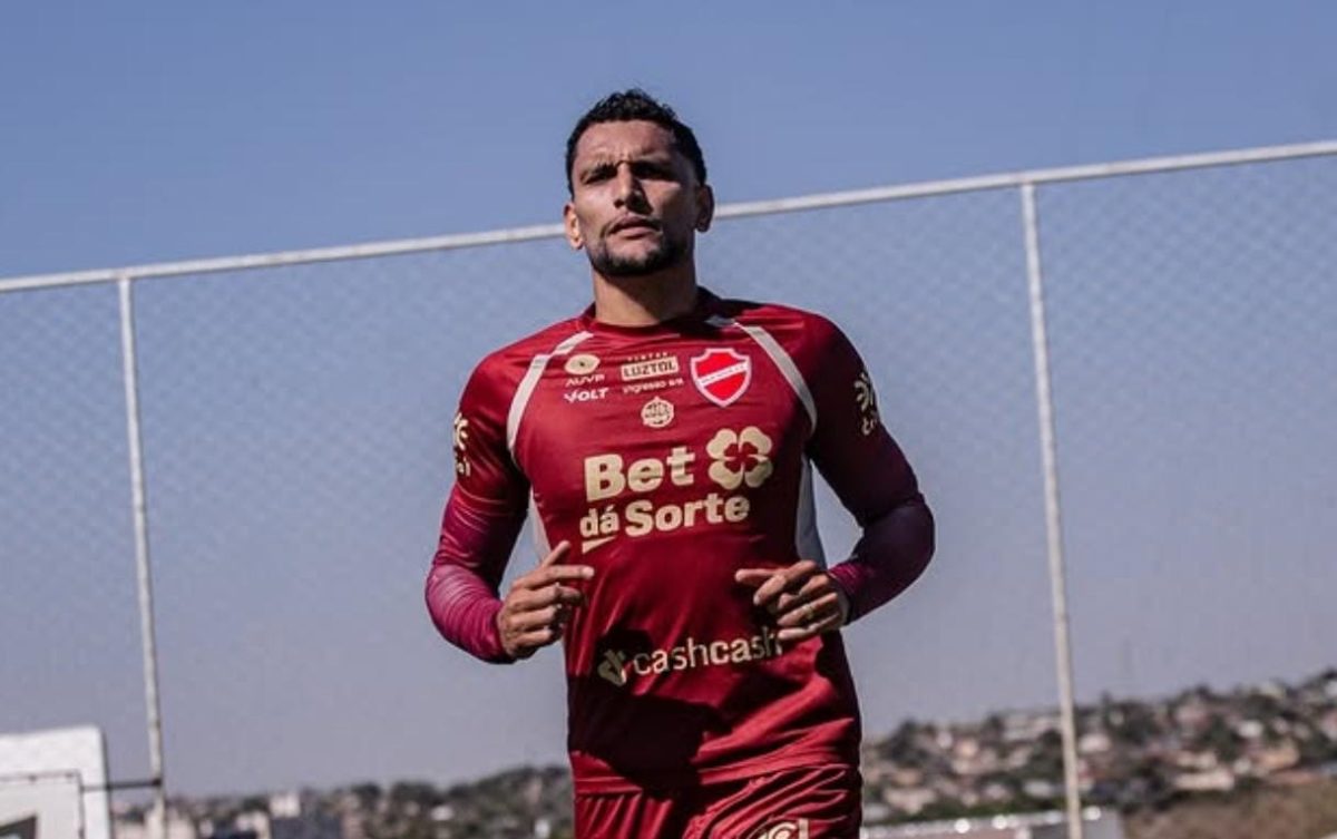 Vila Nova: Meritão contesta acréscimos após empate amargo